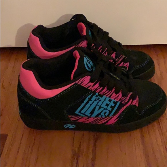 Heely’s - Picture 3 of 5